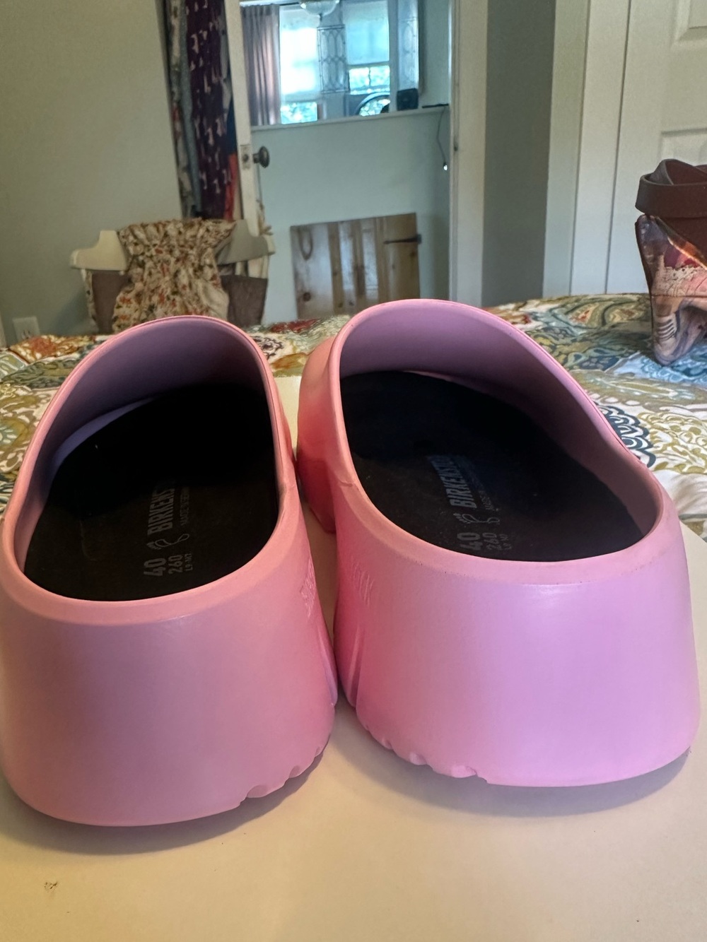 Birkenstock Fondant Pink Polyurethane Clogs Sz 40 L9 M7 - Picture 3 of 10